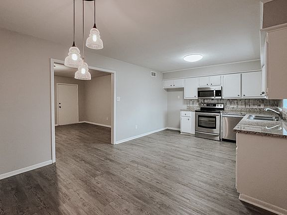 2nd image of 102 Hullum Dr