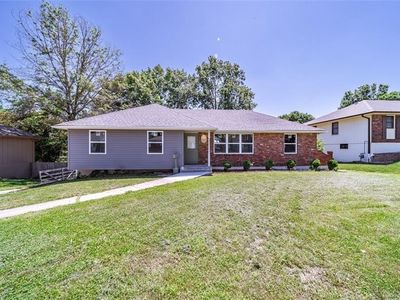 15711 E 44th Ter S, Independence, MO, 64055
