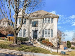 102 Merion Hill Ln, Conshohocken, PA