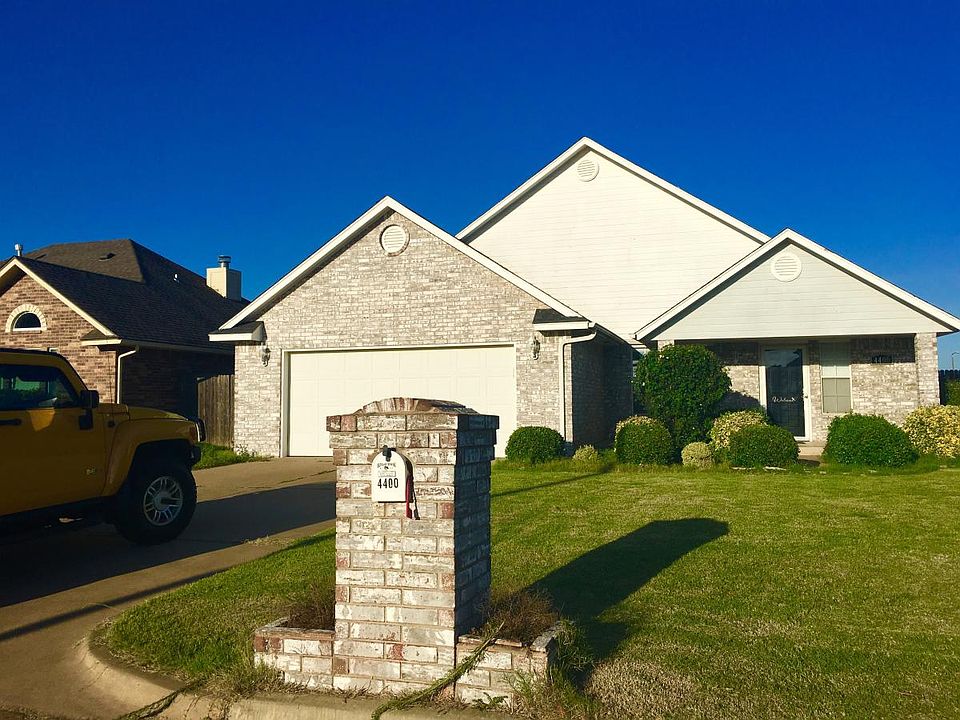1st image of 4400 Lamar Dr