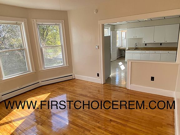 2nd image of 169-171 Oxford St #16894221