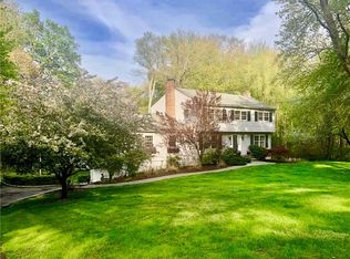 15 Turkey Hill Cir, Westport, CT 06880