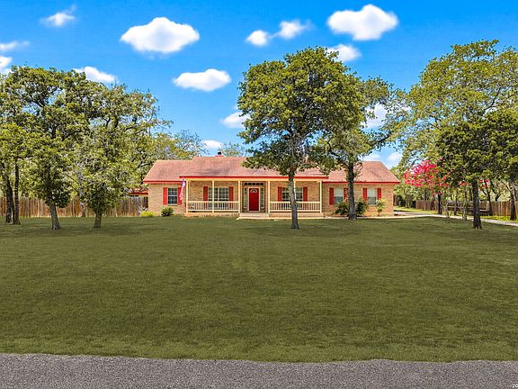 3rd image of 1220 Country View Dr.,