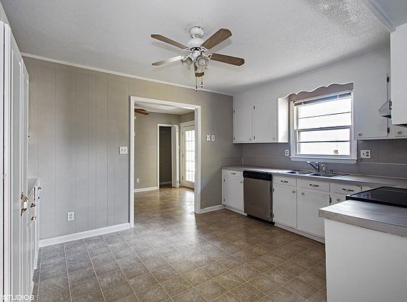 4th image of 611 Poplar Dr