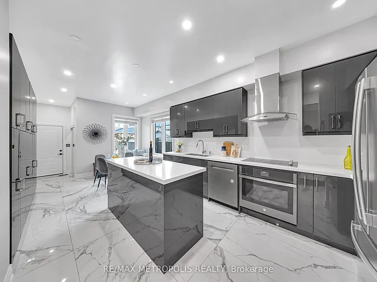 10 Snowcreek St — Photo 11