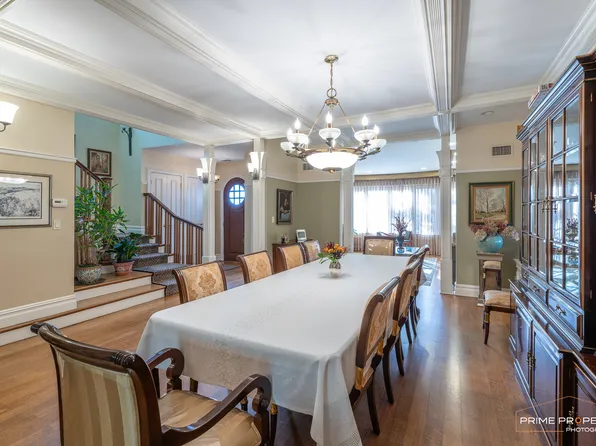 853 East 26th Street image 7 of 14