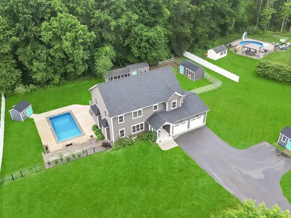 733 Monson Rd, Wilbraham, MA 01095