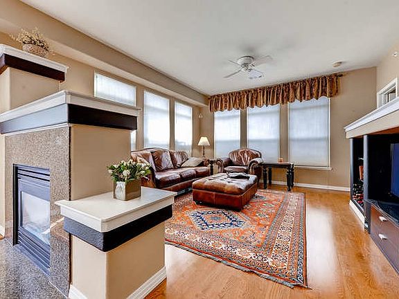 Living Room with Panoramic Mountain view