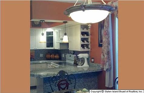 3rd image of 306 Alter Ave