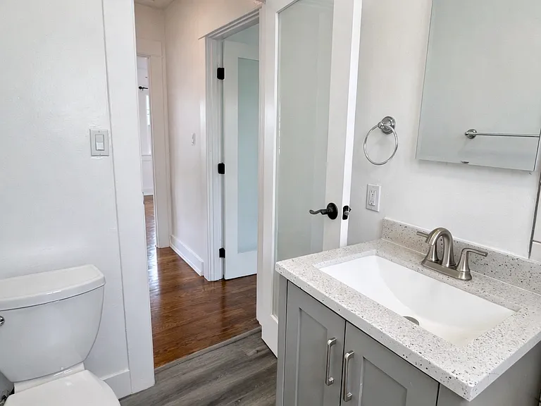 36 N Bushnell Ave #A — Photo 15