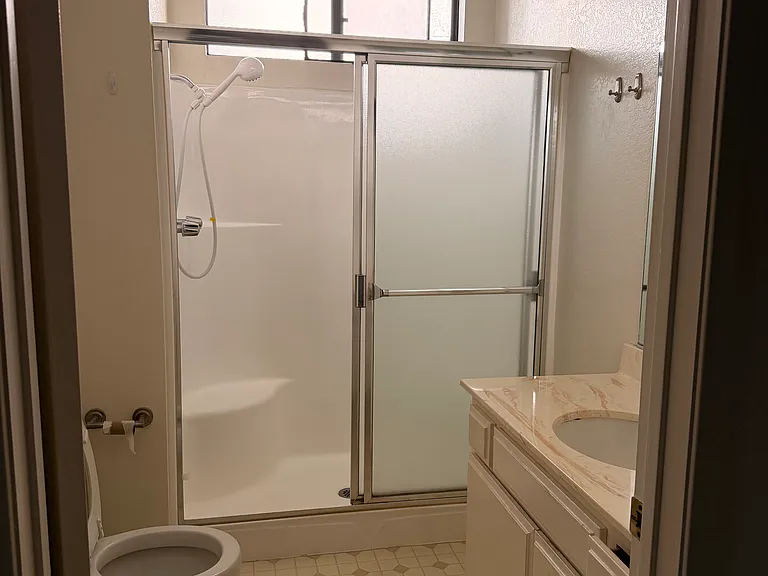 1611 Camden Ave #201 — Photo 5