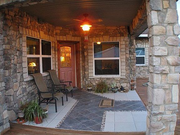 3rd image of 22 Wildwood Lake Dr