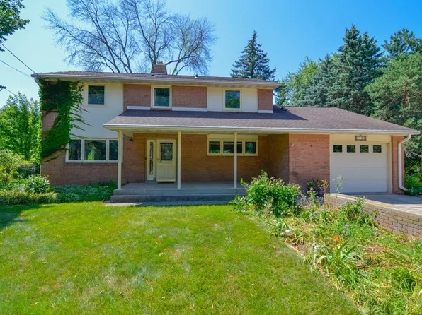 1105 S Timmers Ln, Appleton, WI 54914