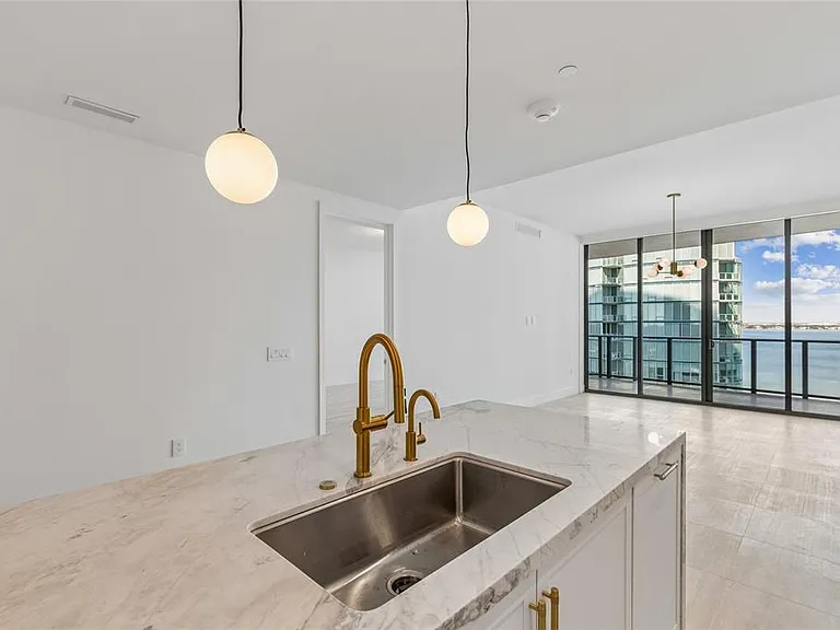 3015 S Ysabella Ave #1102 — Photo 14