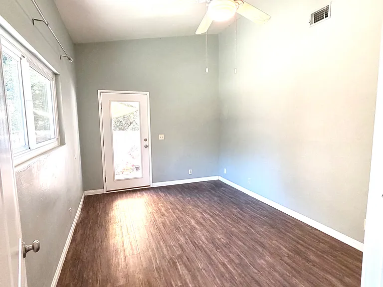 5100 Alamo Ave — Photo 20