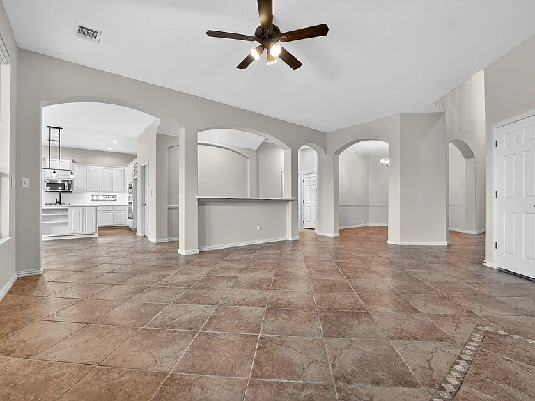 4004 Buckhaven Cv — Photo 5