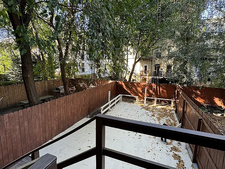 601 Morgan Ave #1 — Photo 11