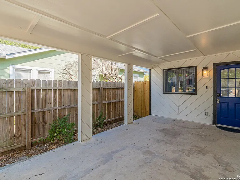 207 Hermine Blvd #1 — Photo 10