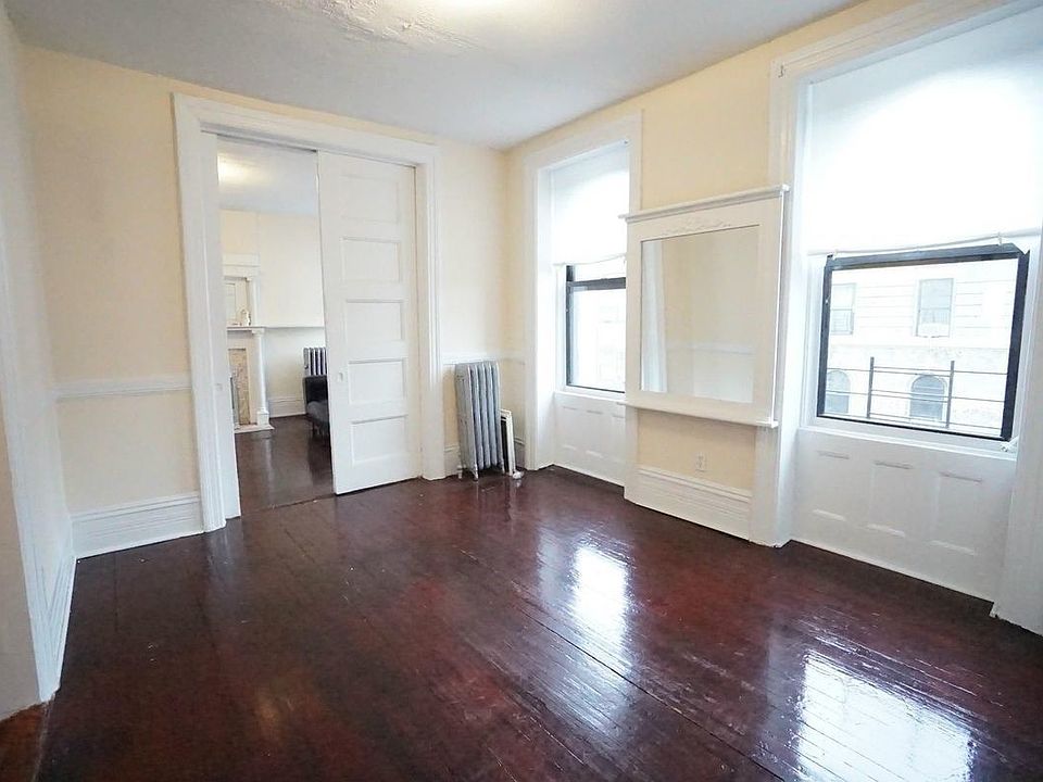 1st image of 100 W 113th St #A10