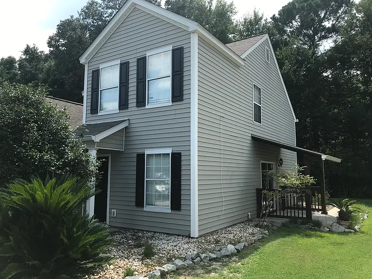 430 Live Oak Walk — Photo 3