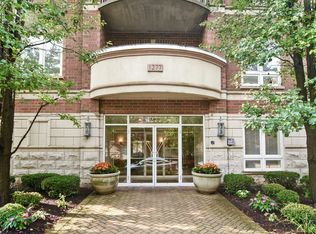 1277 Thacker St #504, Des Plaines, IL 60016