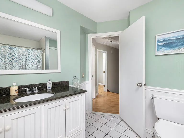 28 Angell Rd #A — Photo 12