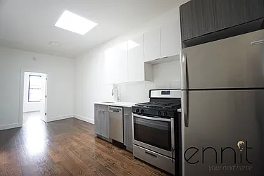 Rented by Rennit Inc.