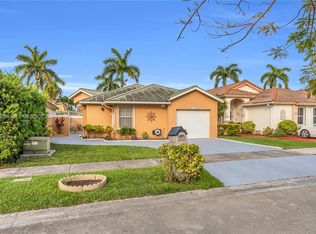 1013 NW 132nd Ave W, Miami, FL 33182