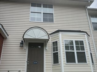4296 Melrose Club Dr, Charlotte, NC 28227