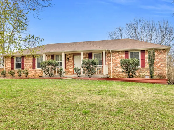 1290 Slayden Cir, Clarksville, TN 37040