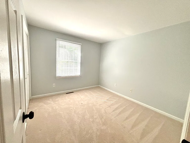 2 Lenox Ct — Photo 13