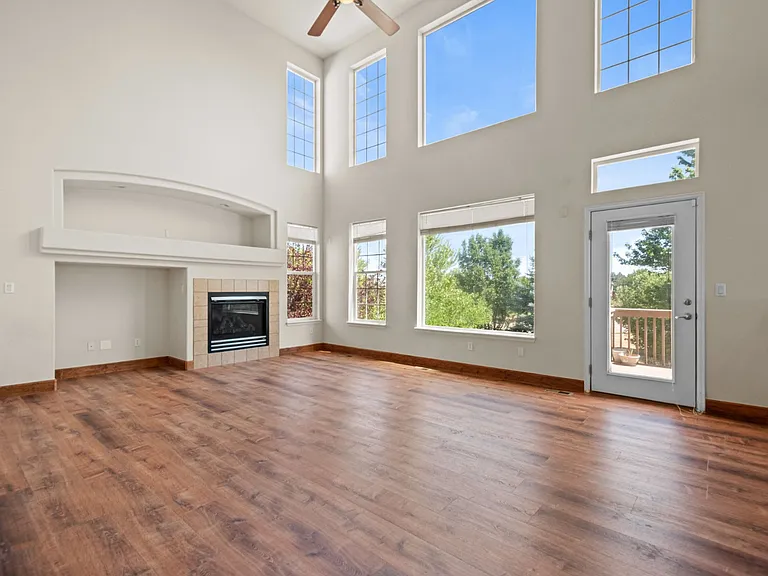 20981 E Hampden Pl — Photo 12