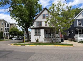 123 N Blair St, Madison, WI 53703
