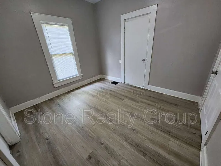 2118 2nd Ave — Photo 6