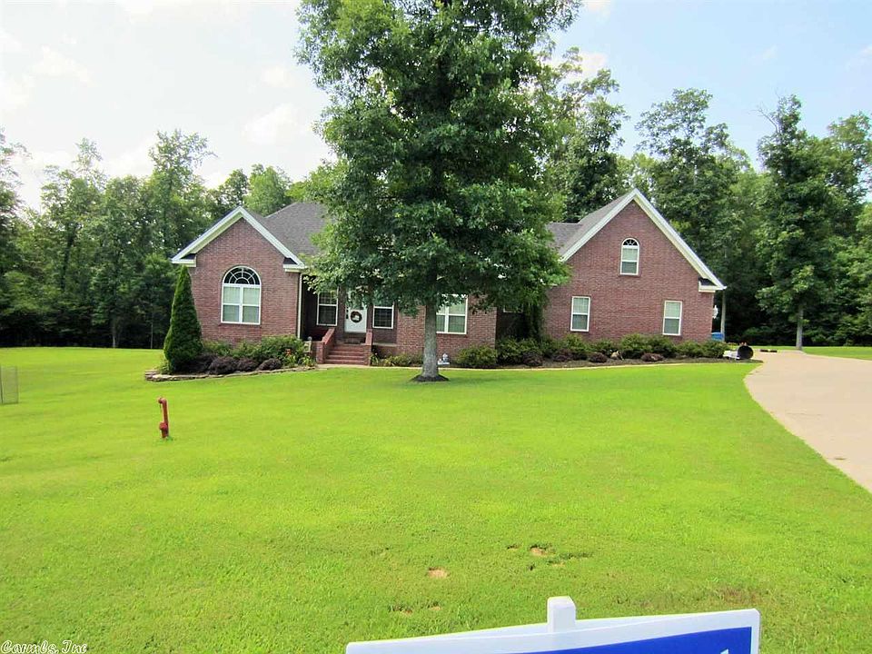 1st image of 1743 Yorkshire Dr