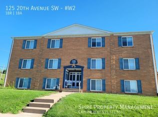 125 20th Ave SW #W2, Cedar Rapids, IA 52404