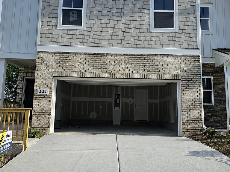 227 Redhead Ln — Photo 32