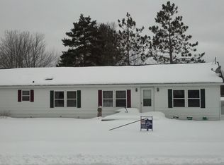 13970 Robinhood Ln, Leroy, MI 49655