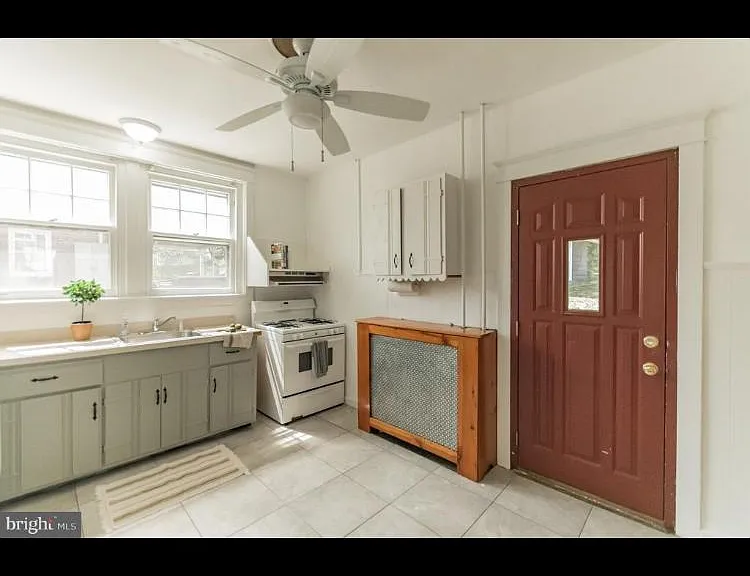 1148 Matsonford Rd — Photo 14