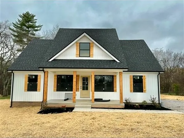 3007 Montgomery Rd, Auburn, KY 42206