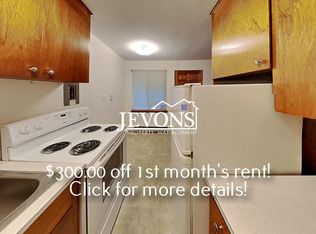 3035 64th Ave SW APT 3, Seattle, WA 98116