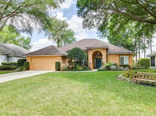19407 Spring Oak Dr, Eustis, FL 32736