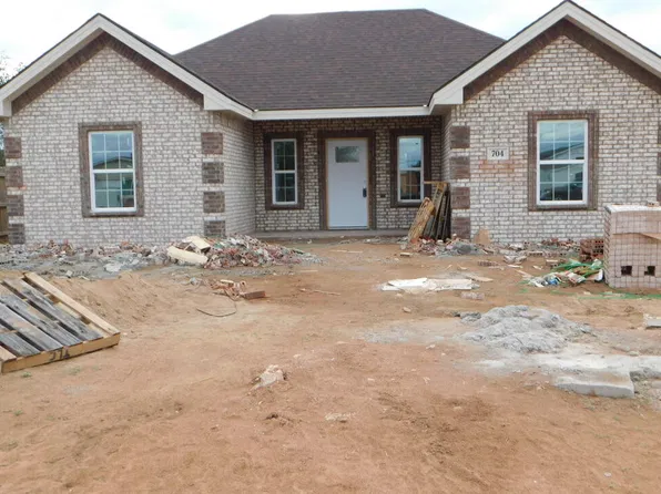 704 S Calhoun St, Midland, TX 79701