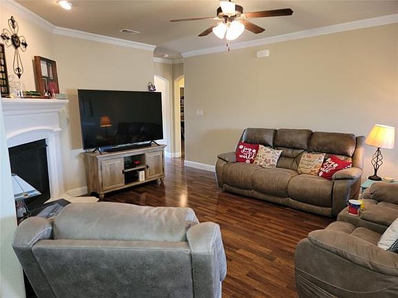 2nd image of 7536 Errandale Dr