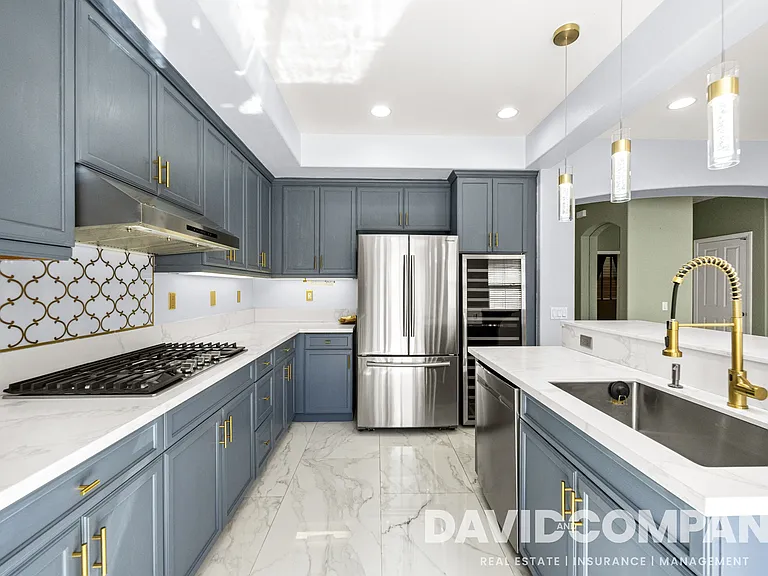 9105 Calvin Way — Photo 10
