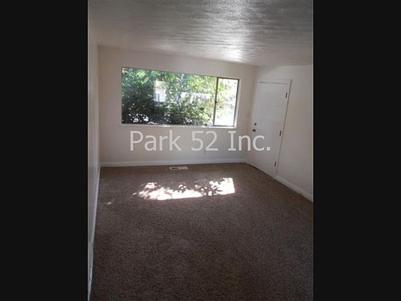 3rd image of 602 N Huson St APT 1