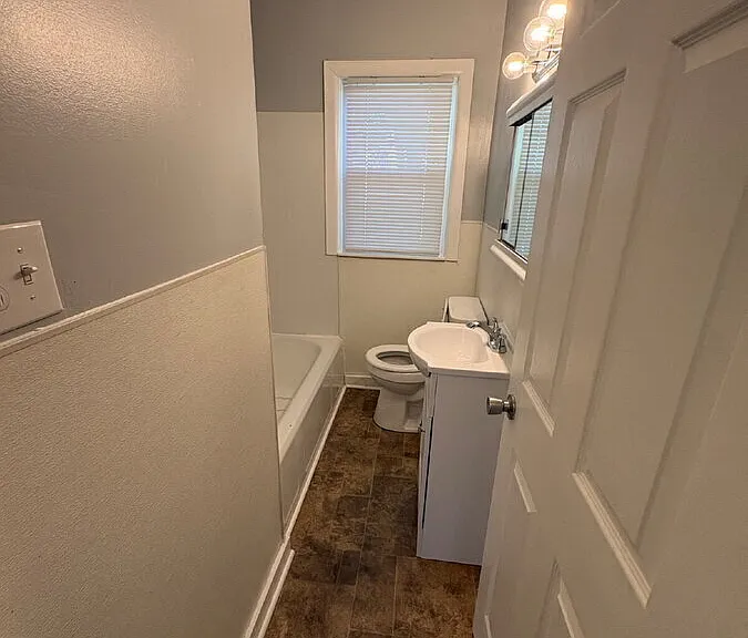 220 E Gladys St — Photo 7