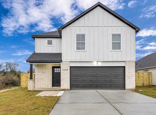 1025 20th St, Hempstead, TX 77445