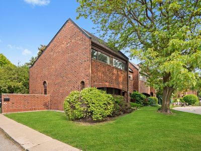 924 S May St, Chicago, IL, 60607