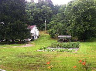 285 Eureaka Hill Road, Jacobs Creek, PA 15448